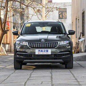 <span class=keywords><strong>2024</strong></span> nuevo modelo Skoda <span class=keywords><strong>Karoq</strong></span> TSI280 gris 5 puertas 5 plazas SUV Turbo transmisión automática techo solar dirección izquierda R18 luces LED - Product Image 2