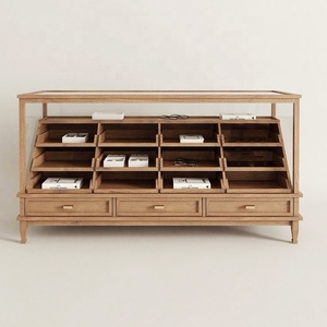Thanh Lịch Ngăn Kéo Ngực Bằng Gỗ Hiển Thị Tủ Đảo Truy Cập Tùy Chỉnh Cửa Hàng May Mặc Quần Áo Giày Đứng Giá Cho Quần Áo Cửa Hàng - Product Image 2