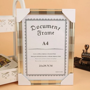 Personalizado al por mayor 6 pulgadas 7 pulgadas 8 pulgadas A4 decoración del hogar marco de fotos certificado marco de plástico - Product Image 5