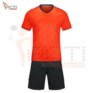 Mejor venta precio competitivo 100% poliéster cómodo ropa deportiva uniforme de fútbol ropa deportiva camisetas de fútbol - Product Image 4