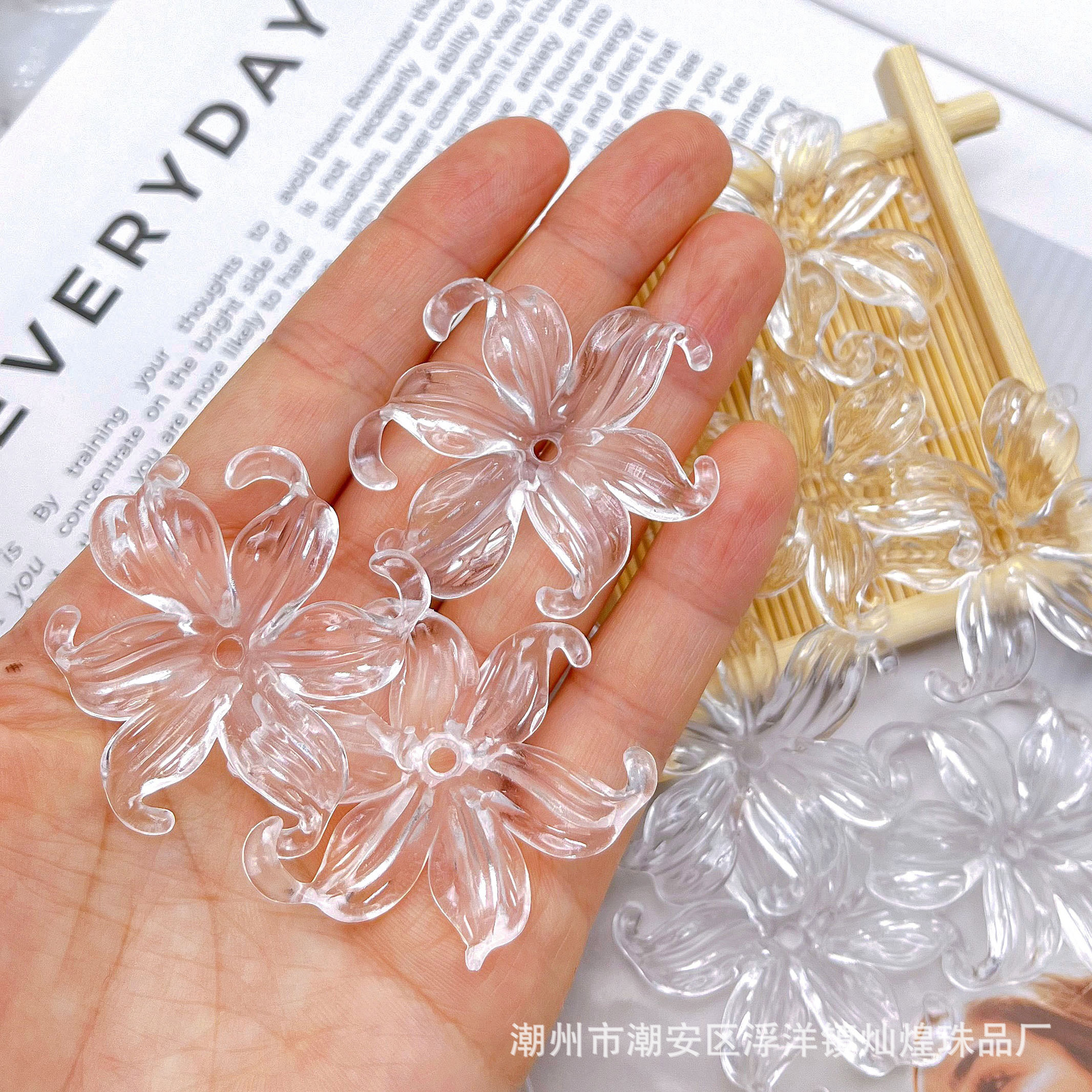 Iris transparent