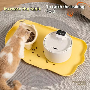 Grande gamelle spéciale en plastique pour animaux de compagnie, imperméable et antidérapante, avec tapis de repas à motif uni pour chiens et chats - Product Image 2