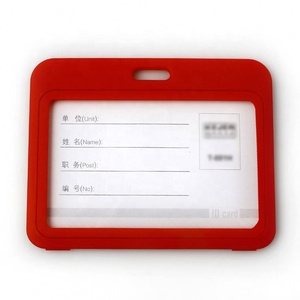 Portatarjetas de identificación de plástico transparente de doble cara personalizado Material PP para uso de tarjetas de visita en eventos o trabajo - Product Image 4