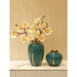 Jarrón de Cerámica Estilo Chino con Borde Dorado y Acabado Brillante para Decoración con Flores Secas, Ideal para Sala de Estar o Mesa de Comedor - Product Image 2