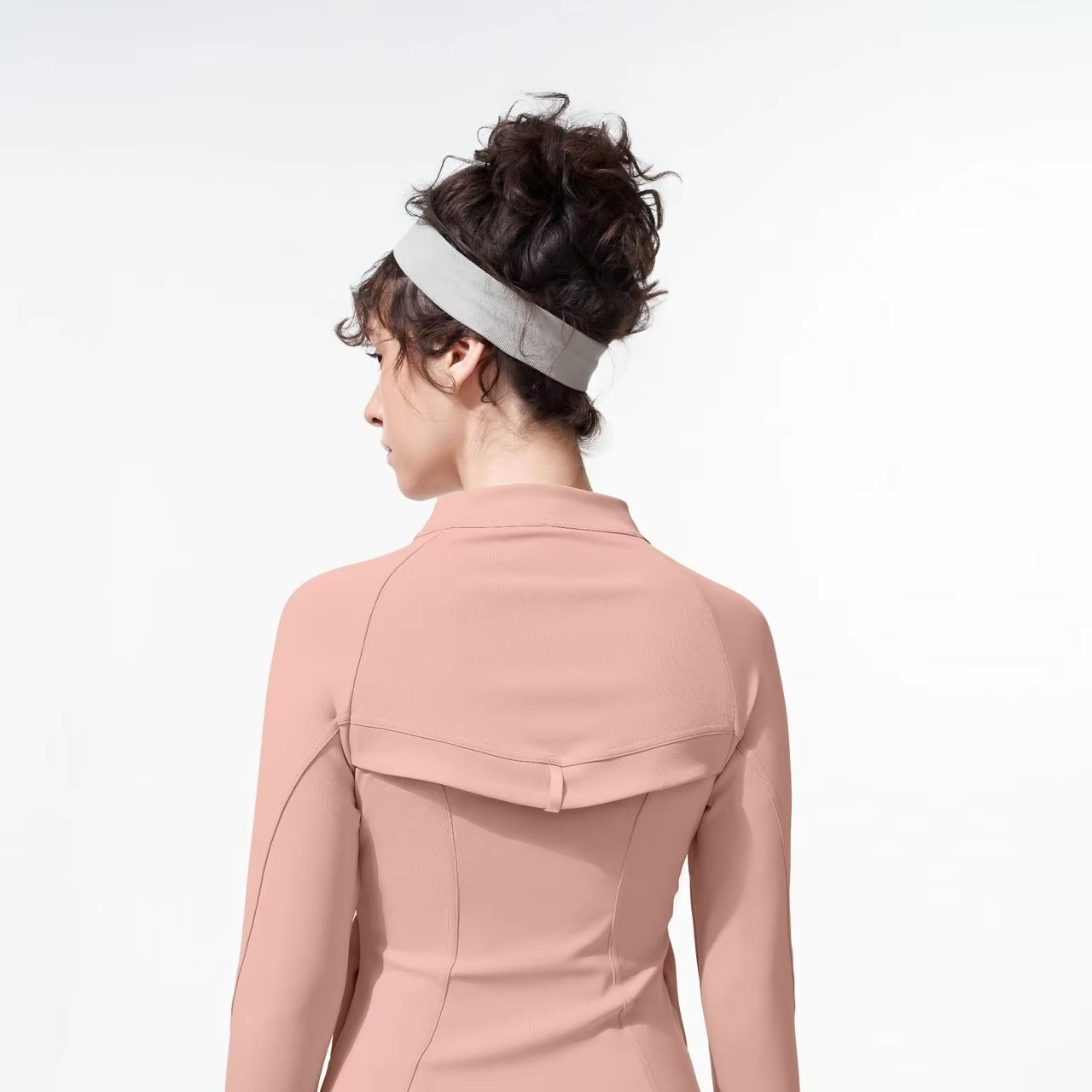 Slim-Fit Running Fitness Sports Jacket Breathable High Elastic Top for Adults Quick-Drying Yoga Clothing for Autumn Winter