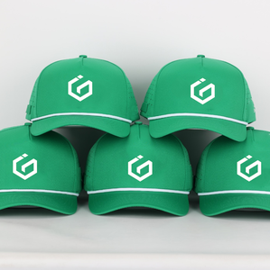 Casquette de golf à visière haute découpée au laser personnalisée au Vietnam, casquette de sport à 5 panneaux, logo brodé 3D, casquette de baseball en polyester de haute qualité avec cordon - Product Image 3