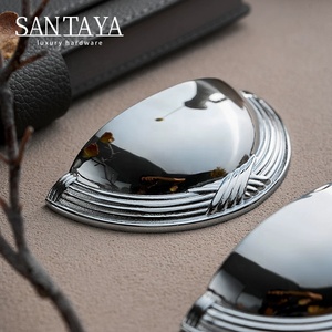 Puxadores de Latão Cromado Prateado Santaya em Formato de Concha para Armários de Cozinha, Guarda-Roupas de Quarto e Móveis - Product Image 4
