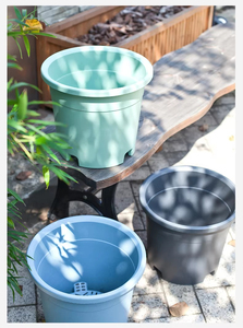 Macetas Colgantes de Plástico Esmaltado Nórdicas Ecológicas de Alta Calidad con Orificio de Drenaje, Personalizables, Multicolores, Venta al por Mayor a Bajo Precio - Product Image 3