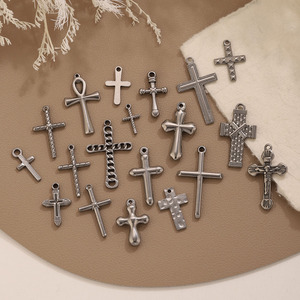 Pingente Cruz Crucifixo de Aço Inoxidável Estilo Punk para Correntes Grossas DIY, Componentes de Joias para Colares Góticos Streetwear - Product Image 1