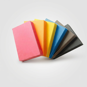 Plaque de mousse PVC colorée en gros, épaisseur 3mm 5mm, 4x8ft, densité 0.45g/cm3, surface lisse, pour signalétique publicitaire et affichage - Product Image 1
