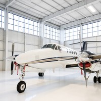 Hangar d'avion en structure métallique pour les installations de stockage d'avions et les projets aéronautiques préfabriqués