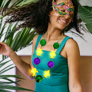 Collier de perles irisées lumineuses à 4 LED clignotantes pour femmes, idéal pour le Mardi Gras et les fêtes de Thanksgiving - ISHINE - Product Image 5