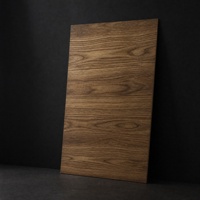 Panneau de placage souple et léger en grain de noyer et sable de quartz, ignifuge et insonorisant, pour murs intérieurs et extérieurs domestiques