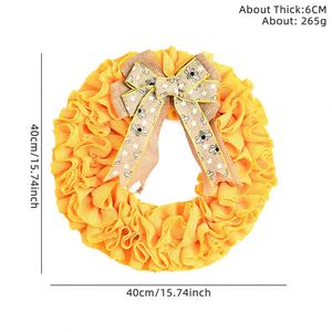 Nouvelle Décoration de Noël Transfrontalière Personnalisée : Couronne en Tissu de Coton Jaune à Motif Abeille, Style Ferme, 40 cm - Product Image 2