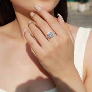 S925 Sterling Silber <span class=keywords><strong>Ring</strong></span> mit Crushed Ice Zirkon Mittelstein Halo-Fassung Pavé-Band für Strahlende Zeitlose Eleganz - Product Image 5