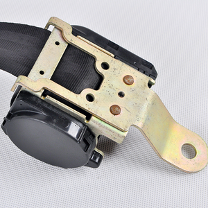 <span class=keywords><strong>Ceinture</strong></span> <span class=keywords><strong>de</strong></span> <span class=keywords><strong>sécurité</strong></span> automatique à 3 points en polyester avec fonction <span class=keywords><strong>de</strong></span> rembobinage et système <span class=keywords><strong>de</strong></span> verrouillage du <span class=keywords><strong>conducteur</strong></span> pour voitures et camions - Product Image 5