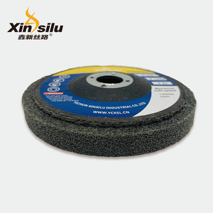 <span class=keywords><strong>Disque</strong></span> de polissage non tissé unitaire de 4 po x 5/8 po pour le meulage de l'acier inoxydable et des métaux - Product Image 6