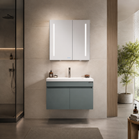 Meuble de salle de bain suspendu avec vasque intégrée en céramique blanche et miroir à bande LED verticale