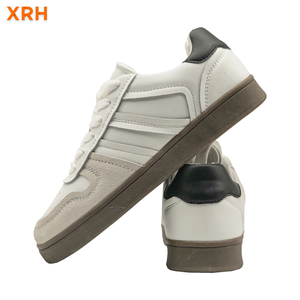 XRH 2024 Sneaker Personalizzate da Produttori con Suola in PVC, <span class=keywords><strong>Scarpe</strong></span> <span class=keywords><strong>Sportive</strong></span> Casual da Passeggio per Uomo e <span class=keywords><strong>Donna</strong></span>, Stile Running di Design alla Moda - Product Image 4