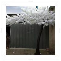 Passen Sie umwelt freundliche dekorative künstliche Seidenball-Blumen-Sakura-Baum-Kirschblüten-Hochzeits baum im Freien an