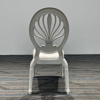 Chaises d'événement modernes et populaires pour mariages, empilables, en plastique, pour banquets, extérieur, blanches, dossier Phénix