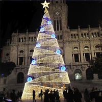 Arbre de Noël en aluminium de qualité supérieure avec 16 options de couleur Lumières LED à économie d'énergie et télécommande Indice IP65 en plastique