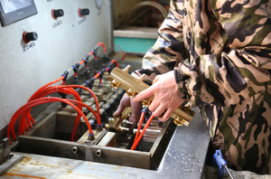 Contrôleur de température en laiton le plus vendu DR-3312 Vanne de radiateur thermostatique en laiton - Product Image 4