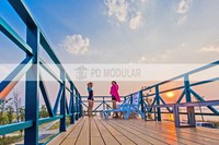 Ventes directes d'usine de piscines de conteneur de taille personnalisée de luxe piscine de conteneur portable extérieure avec terrasse et escalier