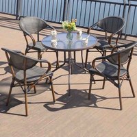 Chaise de jardin moderne en rotin, design imperméable et durable