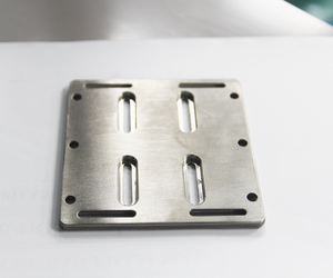 Servicio de Fabricación de Chapa Metálica CNC Personalizada en Vietnam, Corte Láser de Acero Inoxidable y Aluminio, Servicio de Doblado y Soldadura - Product Image 1