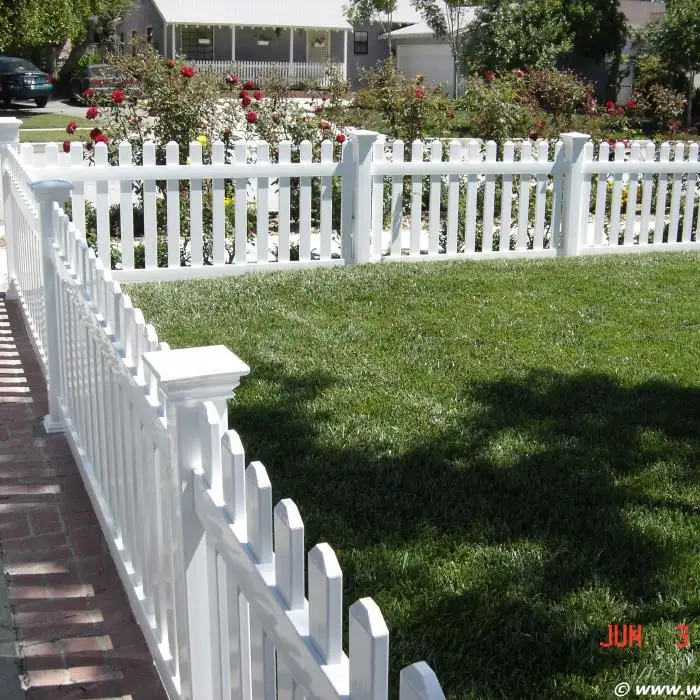 Longjie 3x8 çit montajı kolay yüksek sıcaklığa dayanıklı kazık çit