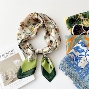 Nouveau Design Foulard Toucher Soie Impression Personnalisée Fleur Carré Sergé Foulard de Sac Soie pour Femme Haute Qualité - Product Image 1