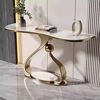 Table console moderne de luxe léger en métal et pierre pour salon, entrée ou séparation, avec design mobile