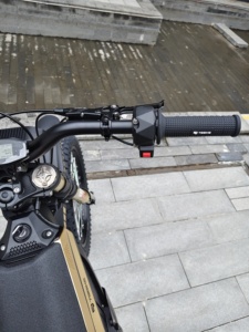 มอเตอร์ไซค์วิบาก 79Bike รุ่นใหม่ ปี 2026  72V 40Ah 10kW แรงบิด 410N.m ความเร็วสูงสุด 56 ไมล์ต่อชั่วโมง สำหรับการผจญภัยกลางแจ้งและการขับขี่ในทะเลทราย แรงบิดสูง 410Nm - Product Image 5