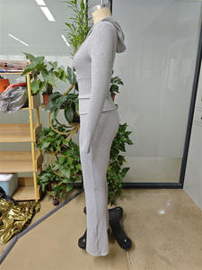 ชุดเซ็ต 2 ชิ้น แฟชั่นฤดูหนาวใหม่ รุ่น G01656C สำหรับผู้หญิง ผ้าริบ สีพื้น กางเกงทรงสกินนี่ สไตล์สตรีทแวร์ - Product Image 4