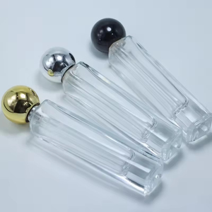 Luxury Custom Mini Square Crimp Clear Empty 15ml 30ml Glass Perfume Bottle with Screen Printing Pump Sprayer and <b>Reed</b> <b>Diffuser</b> - Product Image 6