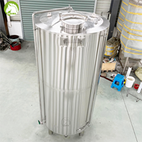 Réservoir d'eau froide à double paroi 30BBL, réservoir de stockage d'eau de refroidissement industriel en acier inoxydable à double enveloppe pour brassage