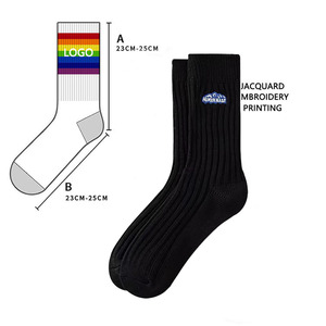 Calcetines Deportivos de Baloncesto de Primera Calidad con Bordado Personalizado, Calcetines de Algodón Absorbentes de Sudor de Diseño OEM - Product Image 1
