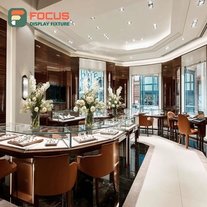 Système de présentoirs modernes pour bijouterie, comptoir de centre commercial avec cadre en bois - Product Image 2