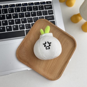 Ciondolo in peluche a tema torta di frutta britannica, simpatico accessorio per borsa, disponibile subito, alternativa economica. - Product Image 4