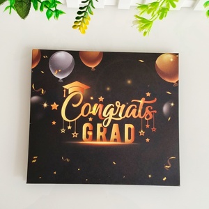 การ์ดแสดงความยินดีสำหรับการสำเร็จการศึกษาของมหาวิทยาลัย3D Grads ของขวัญการ์ดแสดงความยินดี - Product Image 2