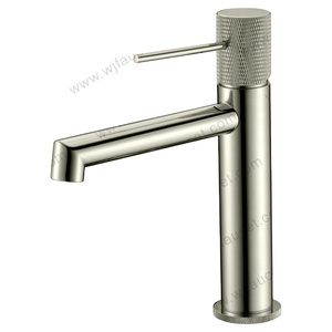 Torneira Banheiro Robinets de <span class=keywords><strong>lavabo</strong></span> <span class=keywords><strong>doré</strong></span> Robinet de lavage des mains Robinet d'évier de salle de bain Robinet de <span class=keywords><strong>lavabo</strong></span> en laiton de luxe Robinet de toilette Mélangeur de salle de bain - Product Image 1