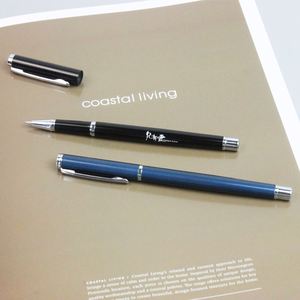 Stylo Gel Métallique Personnalisable avec Logo d'Entreprise, Stylo à Bille Promotionnel de Haute Qualité, Encre Gel Noire et Bleue 0,5 mm - Product Image 2