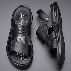Nouvelles sandales homme 2026 en cuir véritable double usage, chaussures de plage et d'extérieur, tongs homme à semelles souples antidérapantes pour la conduite - Product Image 2