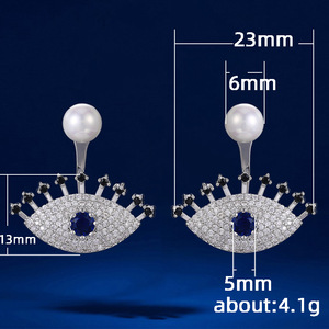 Orecchini a perno con cristalli effetto perla Angel Eye per donna, eleganti accessori moda da indossare tutti i giorni - Product Image 5