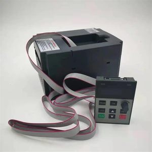 Convertisseur de fréquence QOLOKAFG ZW-CT1 2,2 kW 220 V triphasé VFD pour moteurs - Product Image 6