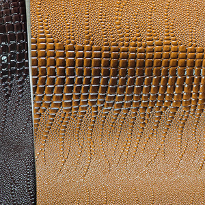 Cuir PVC à motif pieuvre 1,0 mm 137 cm de largeur résistant à l'eau pour sacs, pochettes et cabas - Product Image 3