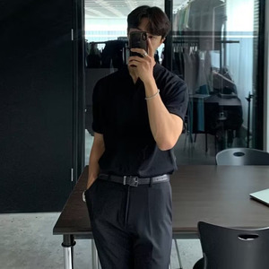 T-shirt <span class=keywords><strong>POLO</strong></span> in maglia a maniche corte con scollo a V e colletto a gabbiano, stile Old Money, in seta ghiaccio, per affari, estiva, all'ingrosso per il commercio transfrontaliero - Product Image 4