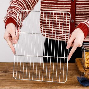 Set di Teglie e Griglie Multifunzione RRR in Acciaio Inox Ecologico, Piccole Teglie Argento per Pane e Barbecue - Product Image 5