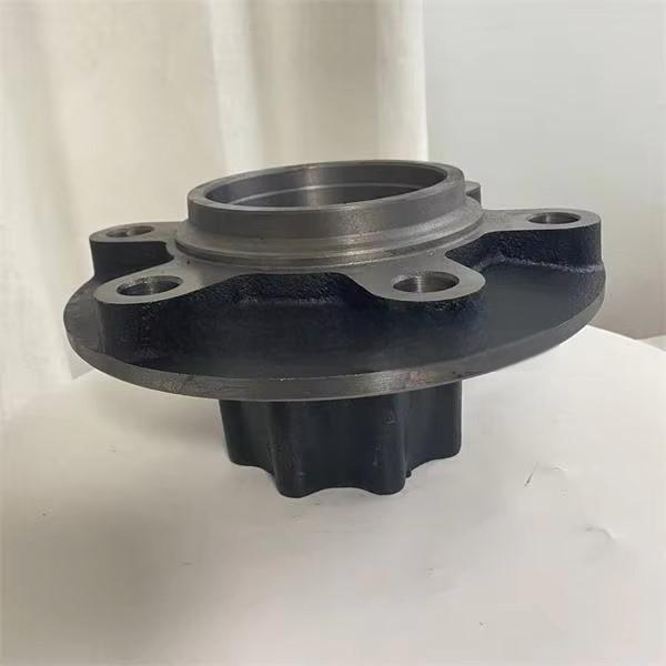Isuzu NPR/NQR Rear Wheel Hub - 8970813232 - Durable & Reliable